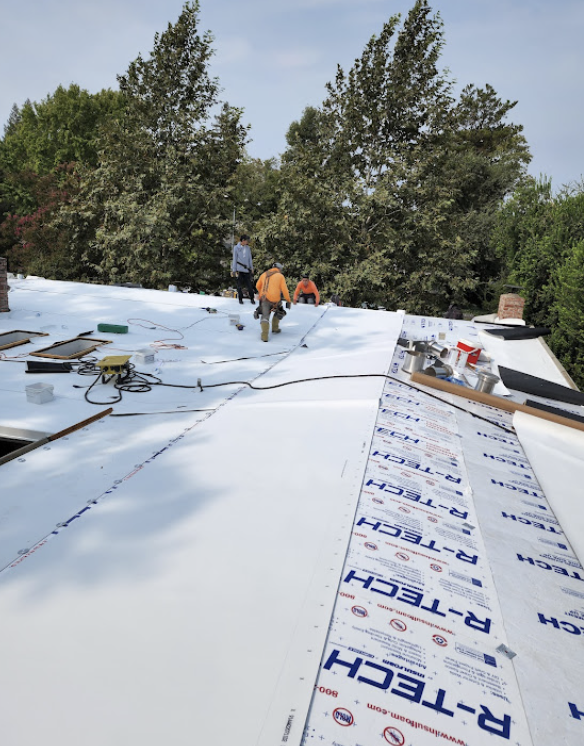 Flat roof membrane installation detail